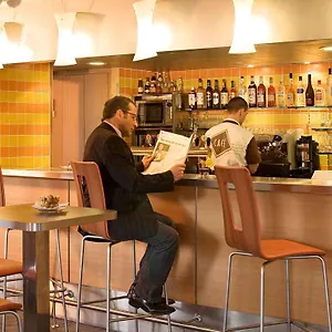 Hotel Ibis En Bresse